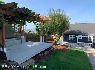 404 Cedar Ave S, Renton, WA 98057