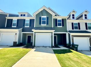 2747 Yeager Dr NW, Concord, NC 28027