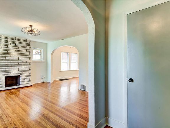 2nd image of 5510 Nottingham Ave