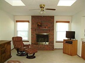1st image of 9801 Camino Del Sol NE