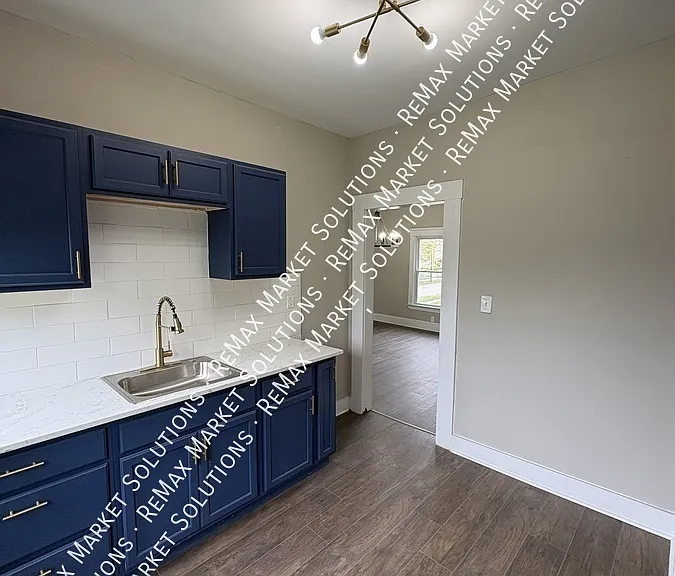 3366 E 130th St #2 — Photo 10