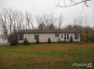 69595 68th Ave, Watervliet, MI 49098