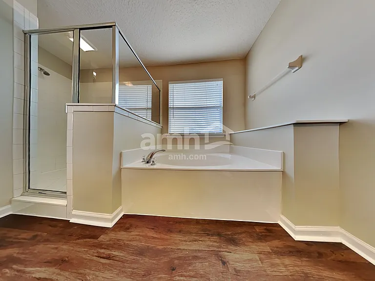 2859 Pebblewood Ln — Photo 14