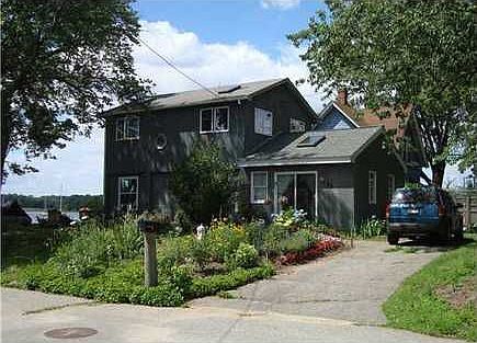 1st image of 43 Woodbine Ave
