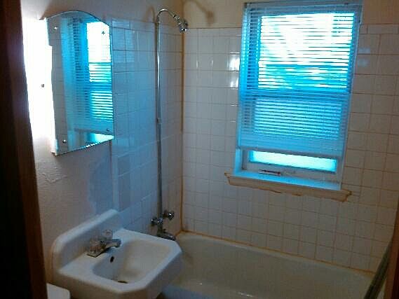 2nd image of 7414 W Lincoln Ave