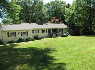 36 Village Rd, New Vernon, NJ 07976