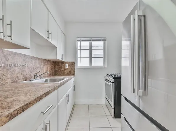 6921 Rue Vendome #10, Miami Beach, FL 33141