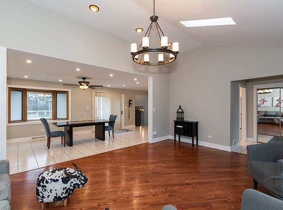 3rd image of 7445 Cashew Dr