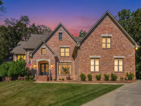 522 Bayhill Ridge Cir, Birmingham, AL 35244