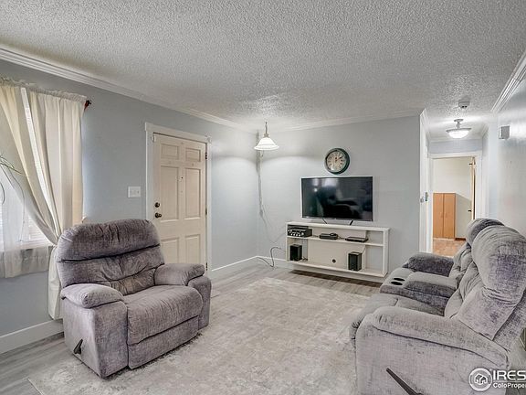5th image of 411 Birch Ave