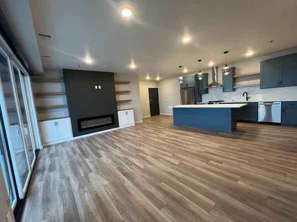 300 Main Ave, Fargo, ND