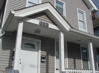 302 Park St, Bridgeport, CT 06608
