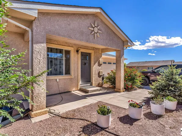 1335 E Platteville Blvd, Pueblo West, CO 81007