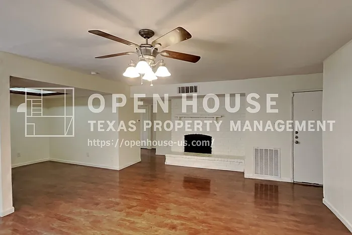 3 bed, 2.0 bath, 1795 sqft, $2,000 — Photo 3