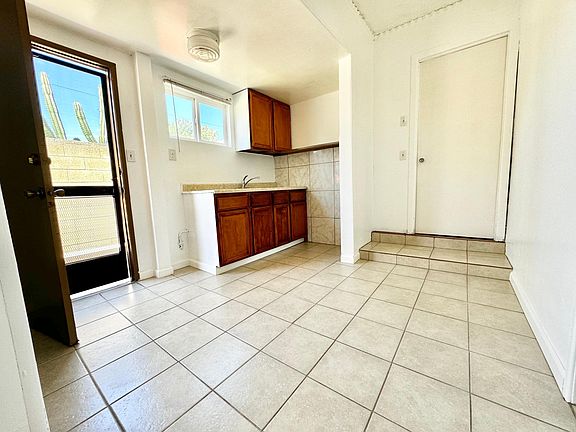 2nd image of 13703 Bluegrove Ave #1/2