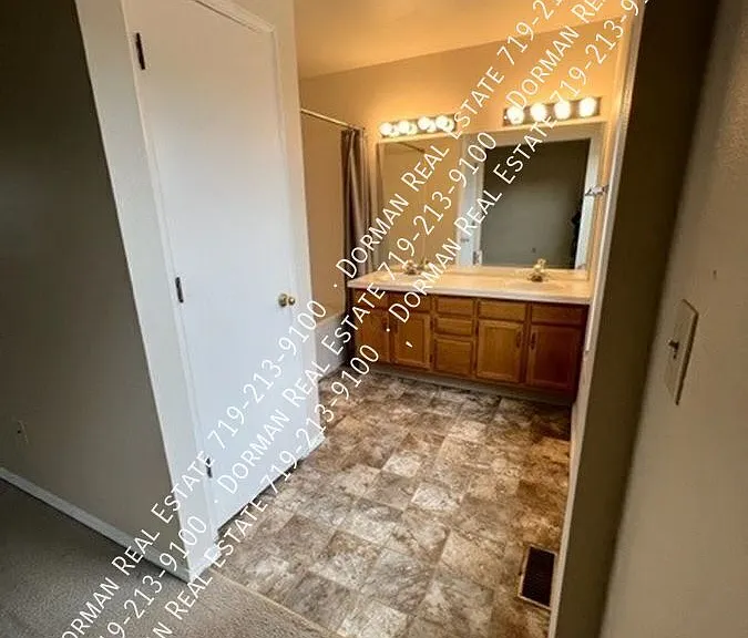 1275 Grass Valley Dr — Photo 13