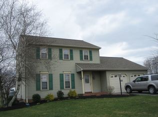 649 Landisville Rd, Manheim, PA 17545