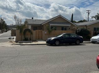 24164 Arch St, Newhall, CA 91321