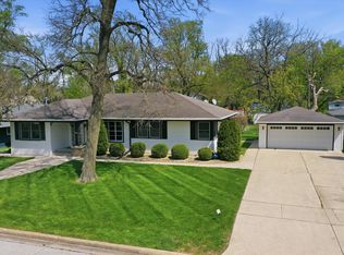 18131 Loomis Ave, Homewood, IL 60430