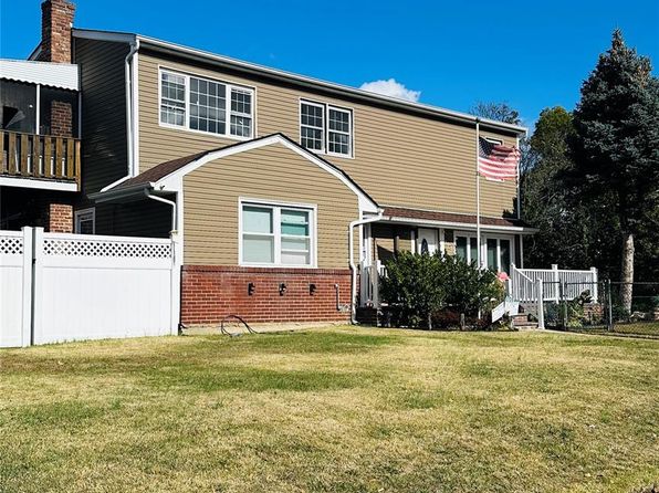 3013 Lawrence Dr FLOOR 2