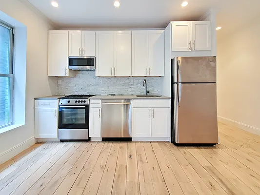 Rented by Citified Realty Group LLC | media 11