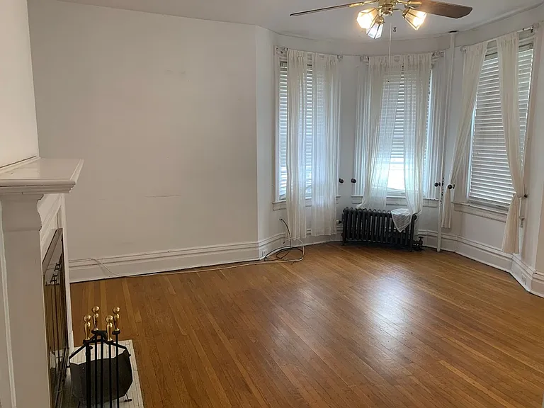 5740 Elmer Street — Photo 12