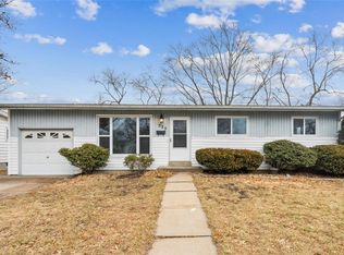 525 Bardot Dr, Florissant, MO
