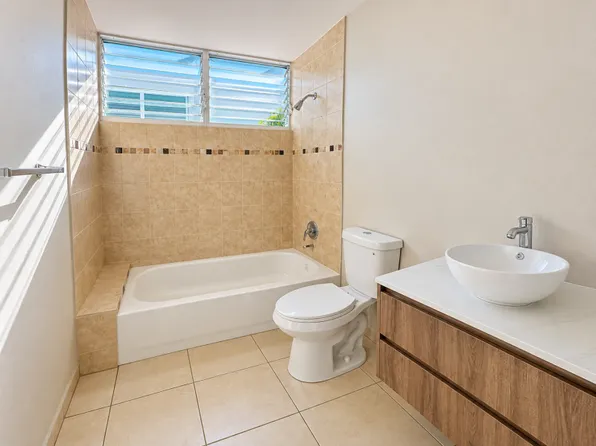 Urb Jardin Central #F3, Humacao, PR 00791