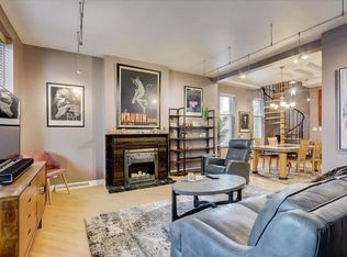 1-1679 N Cass St APT 1, Milwaukee, WI 53202