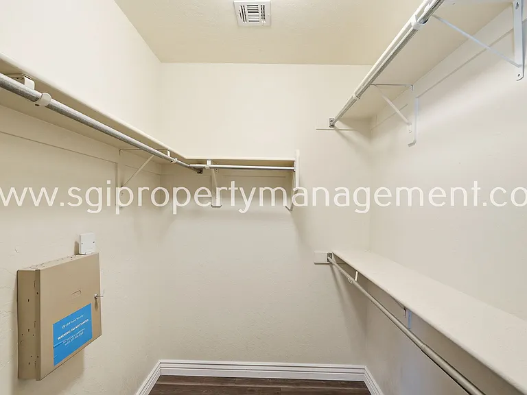 115 W Mountain Sage Dr — Photo 28