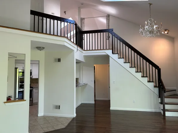 1482 Westgate Dr #305, Fort Lee, NJ 07024