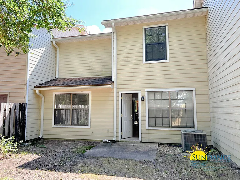 106 Brookmeade Dr — Photo 11