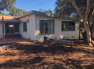 695 Old Grade Rd, Oak View, CA 93022