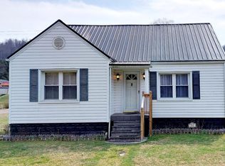 562 Baptist Valley Rd, Cedar Bluff, VA 24609