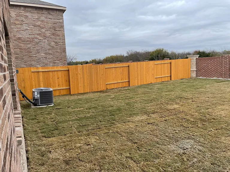 2112 Emma Ct — Photo 9