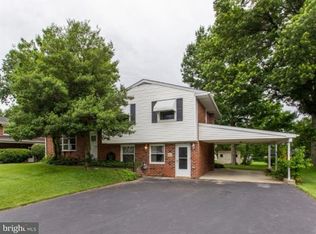 415 Park Dr, Plymouth Meeting, PA 19462