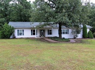 10889 Dooley Rd, Bismarck, MO 63624