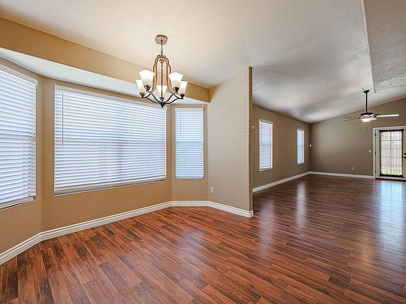 5th image of 7605 W Kerry Ln