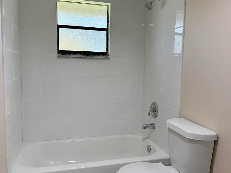 2180 Vista Ter — Photo 20