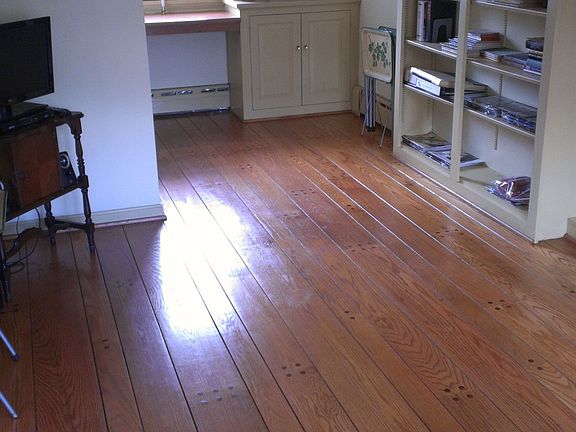 4th image of 260 Lemoyne Ave
