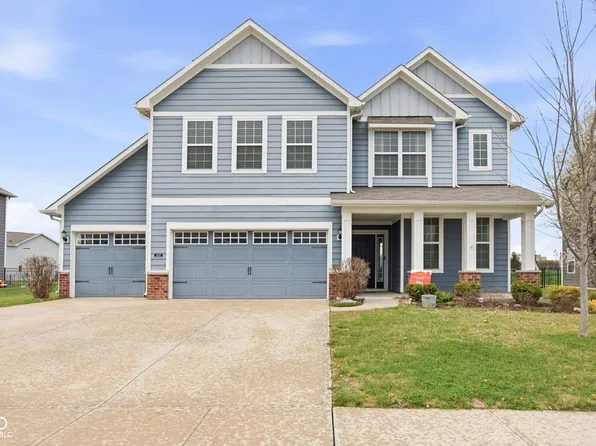 15317 Eastpark Cir W, Fishers, IN 46037