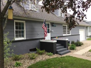 2038 Gnahn St, Burlington, IA 52601