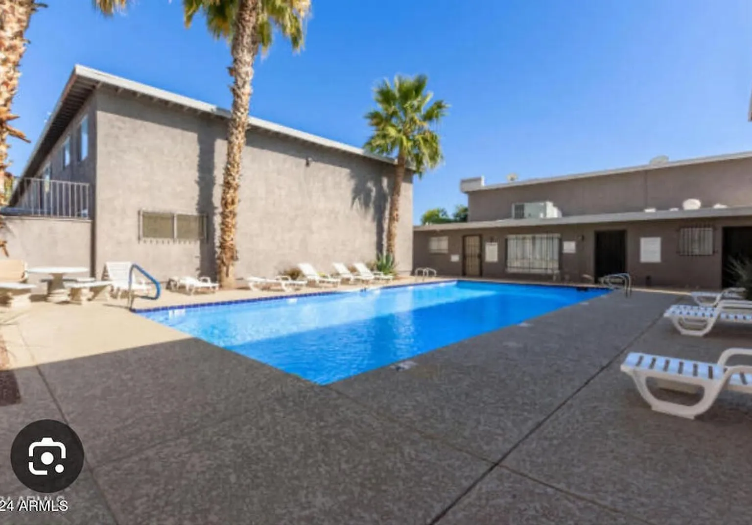 Beautiful 2 Bedroom 2 bath Condo — Photo 4