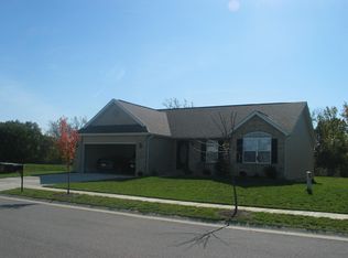 905 Pacific Crossing Dr, O Fallon, IL 62269