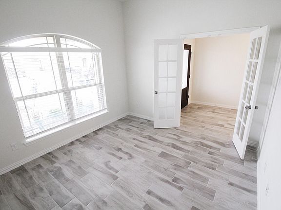 2nd image of 9100 Silver Dollar Dr