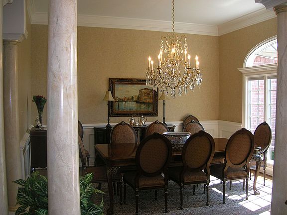 Formal dining