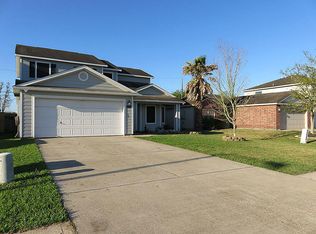 9602 Barracuda Dr, Texas City, TX 77591
