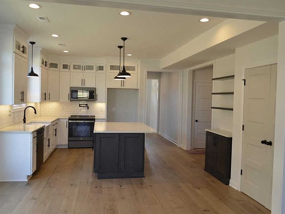 5th image of 1408 Hereford Blvd Lot 53