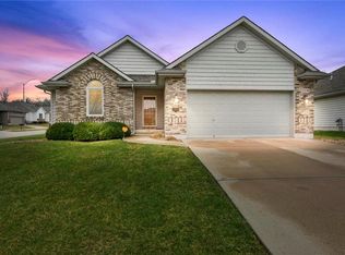 1920 S Davis Ave, Independence, MO 64057