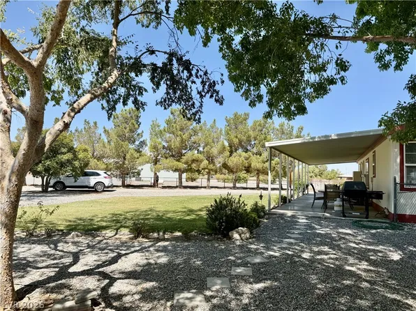 4831 E Comanche Dr, Pahrump, NV 89061
